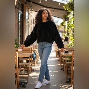 ZARA Women’s Black Faux Fur Cropped Quilted Long Sleeve Crewneck Sweater Size S